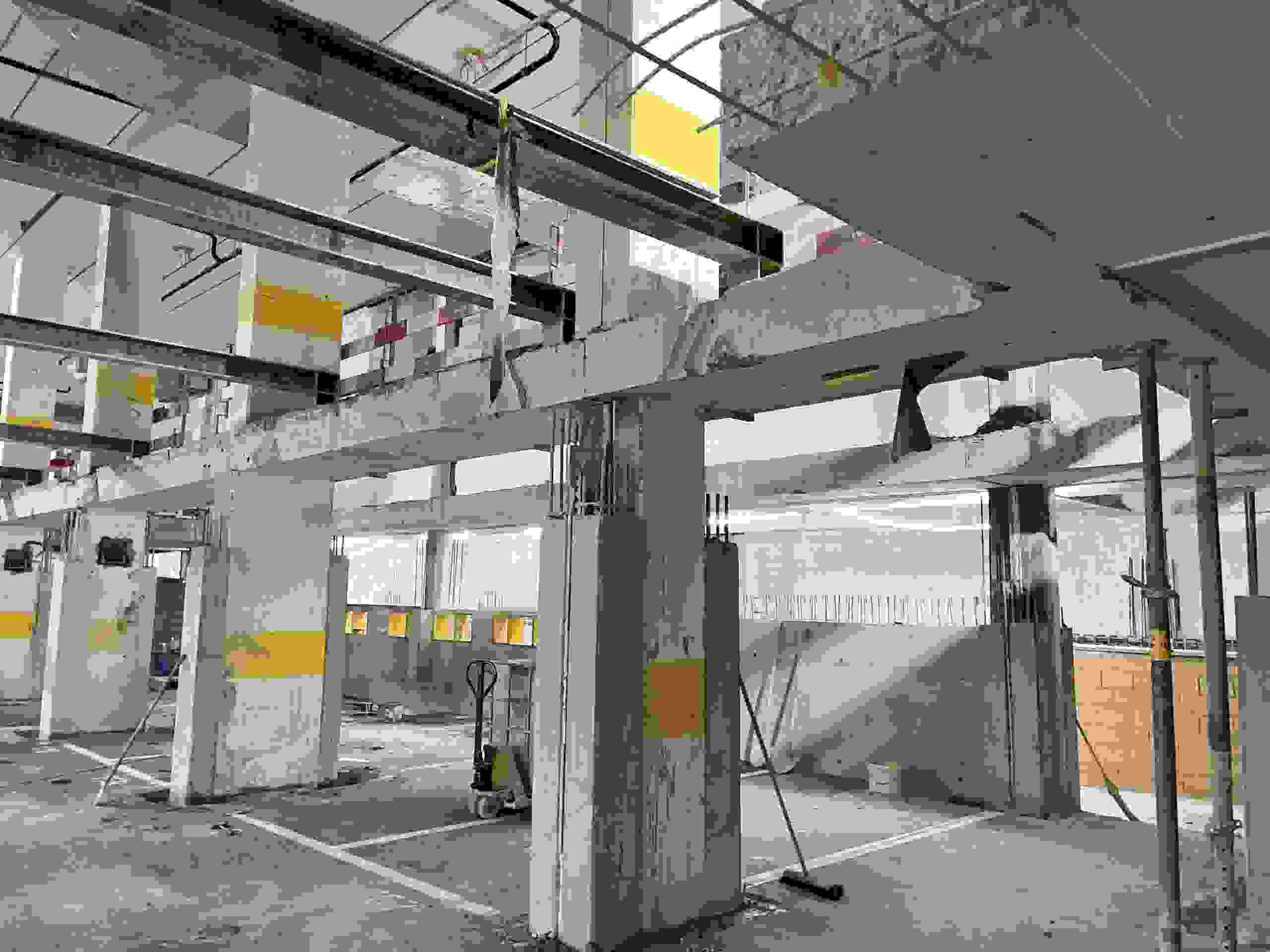 Zoom: 14_postparc_fraebag_bern_neu.jpg