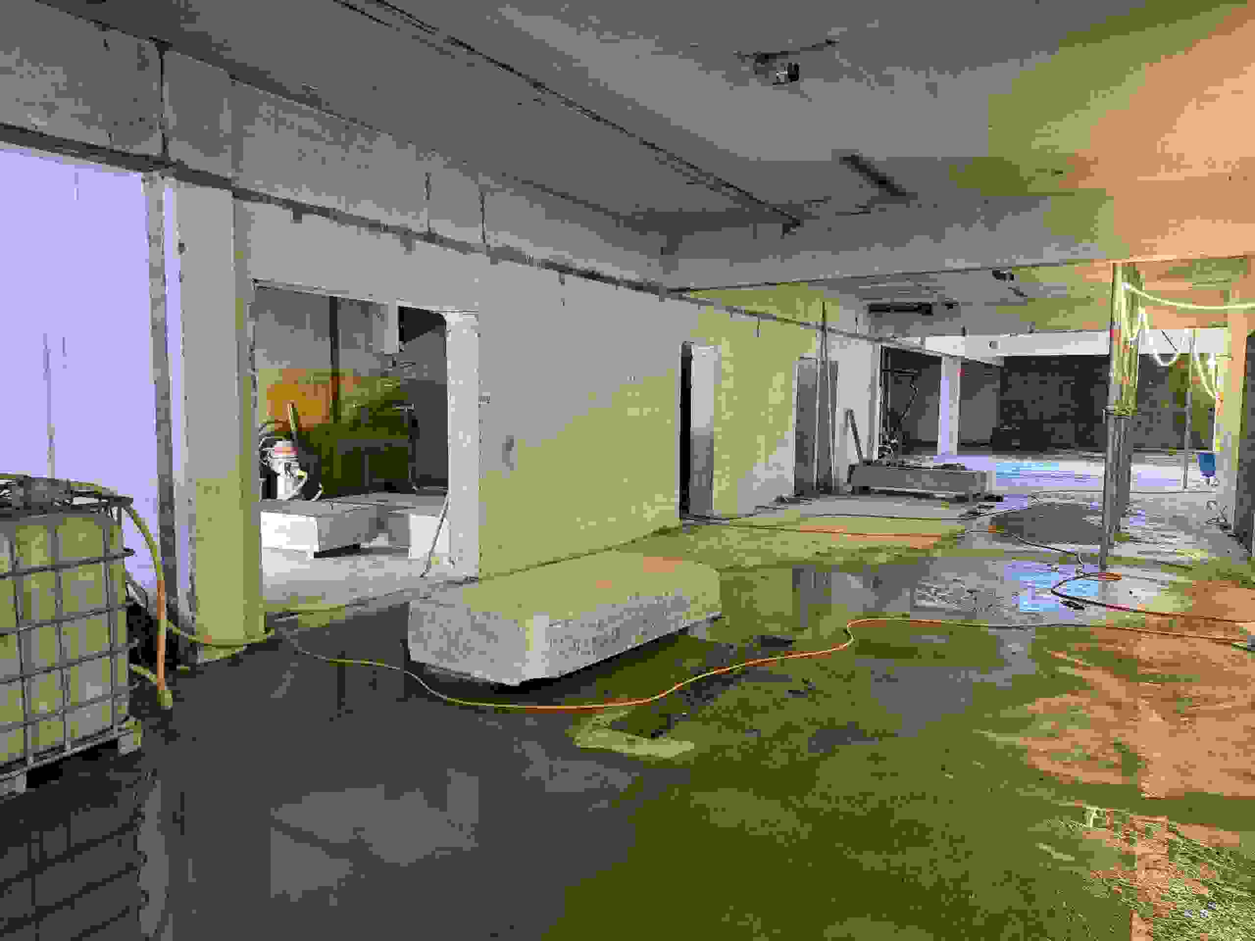 Zoom: 06_emil_frey_fraebag_bern.jpg