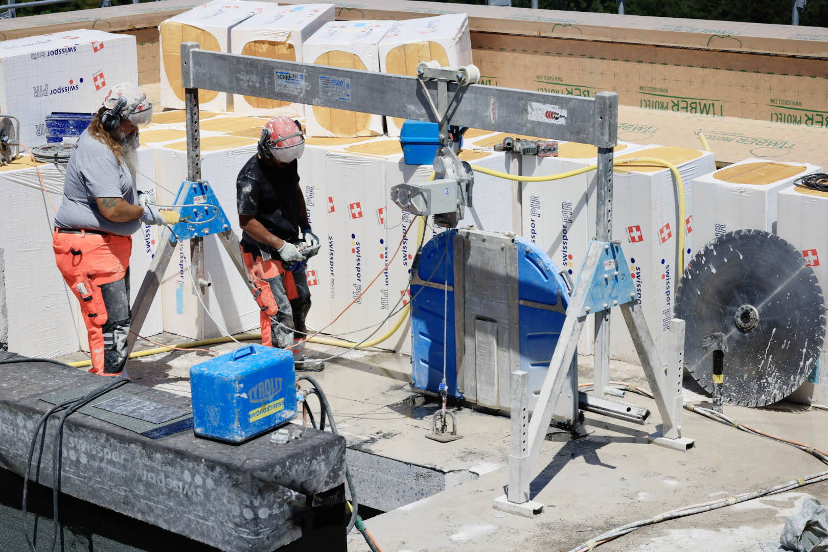 Zoom: 10_holenacker_fraebag_bern_neu.jpg