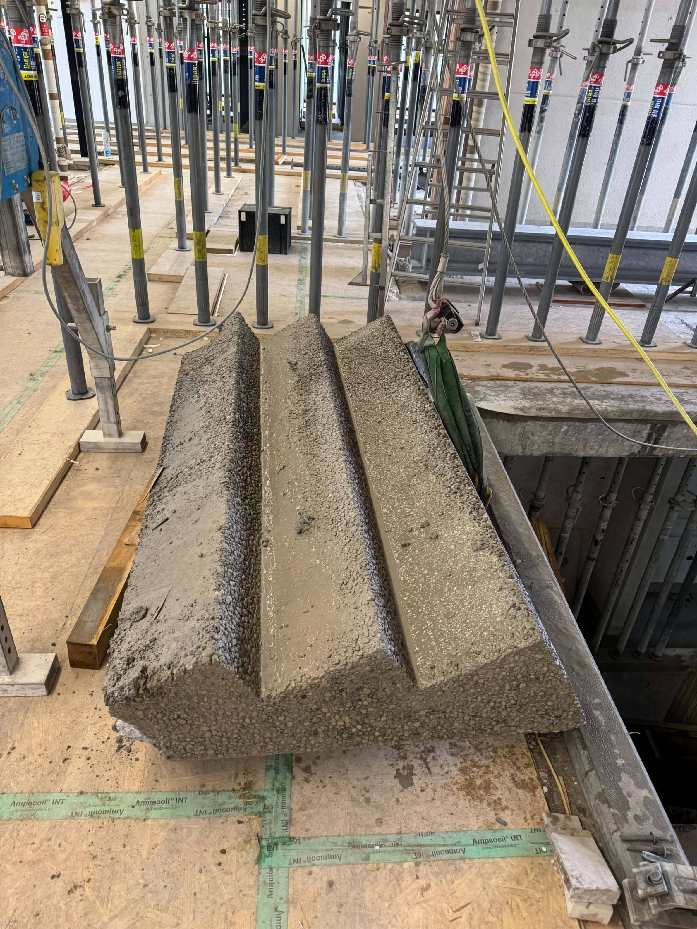 Zoom: 13_gymnasium_thun_fraebag_bern_upscale.jpg