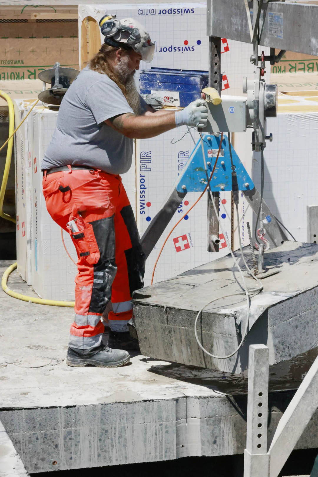 Zoom: 13_holenacker_fraebag_bern_neu.jpg