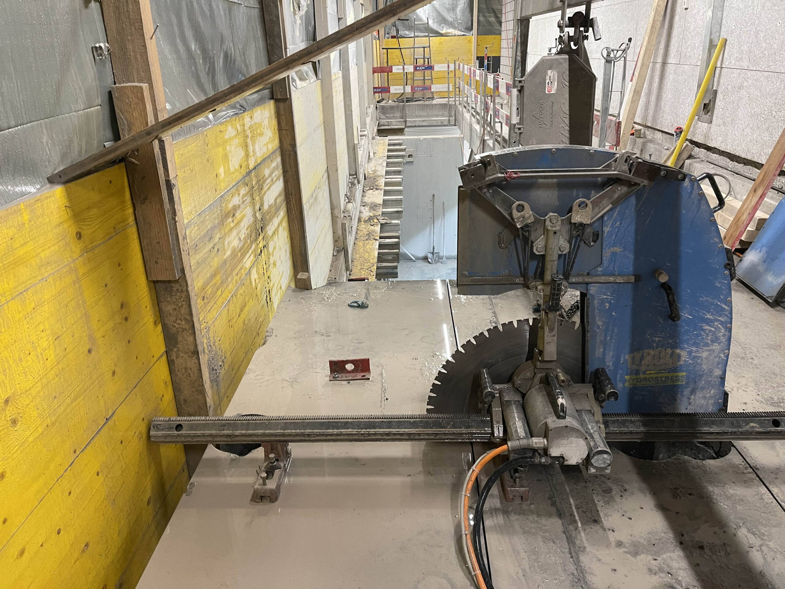 Zoom: 12_postparc_fraebag_bern_neu.jpg