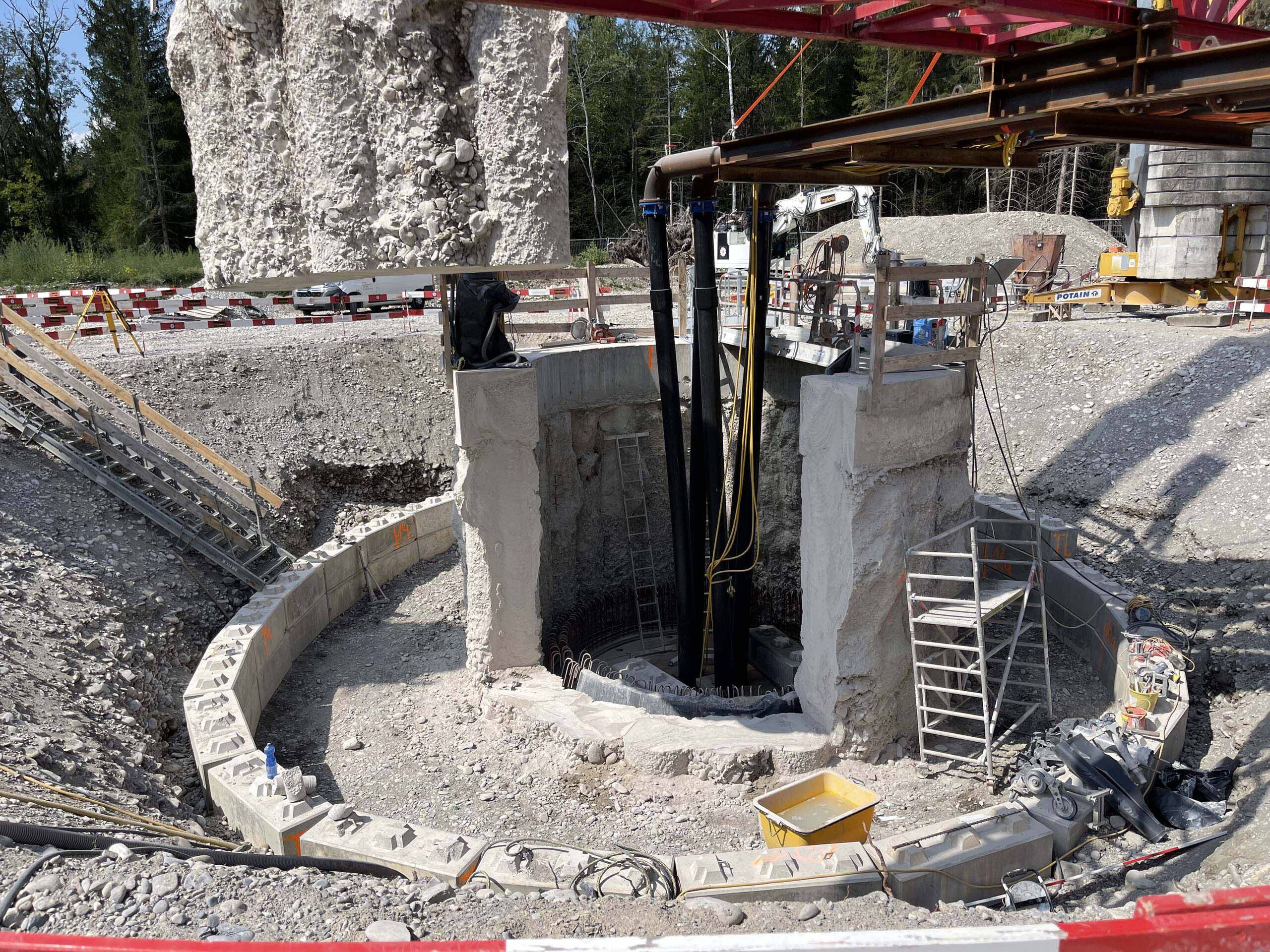 Zoom: 05_grundwasserfassung_oberi_au_fraebag_bern.jpg