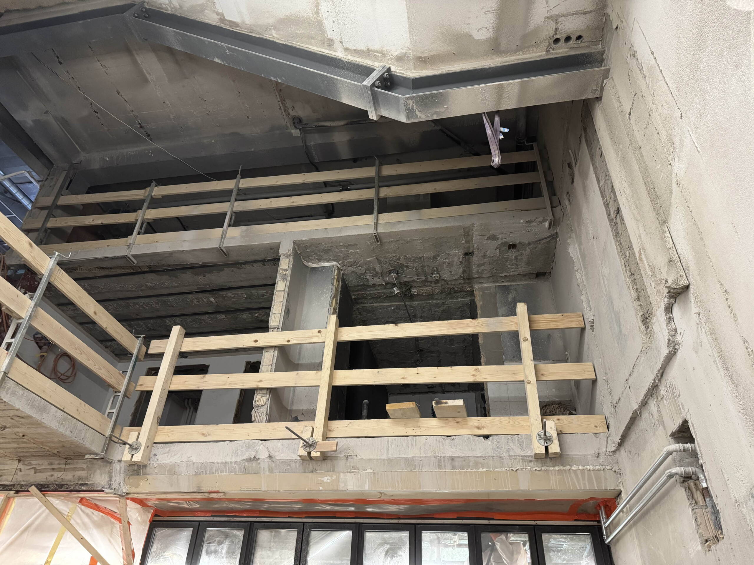 Zoom: 10_schmiedenplatz_fraebag_bern.jpg