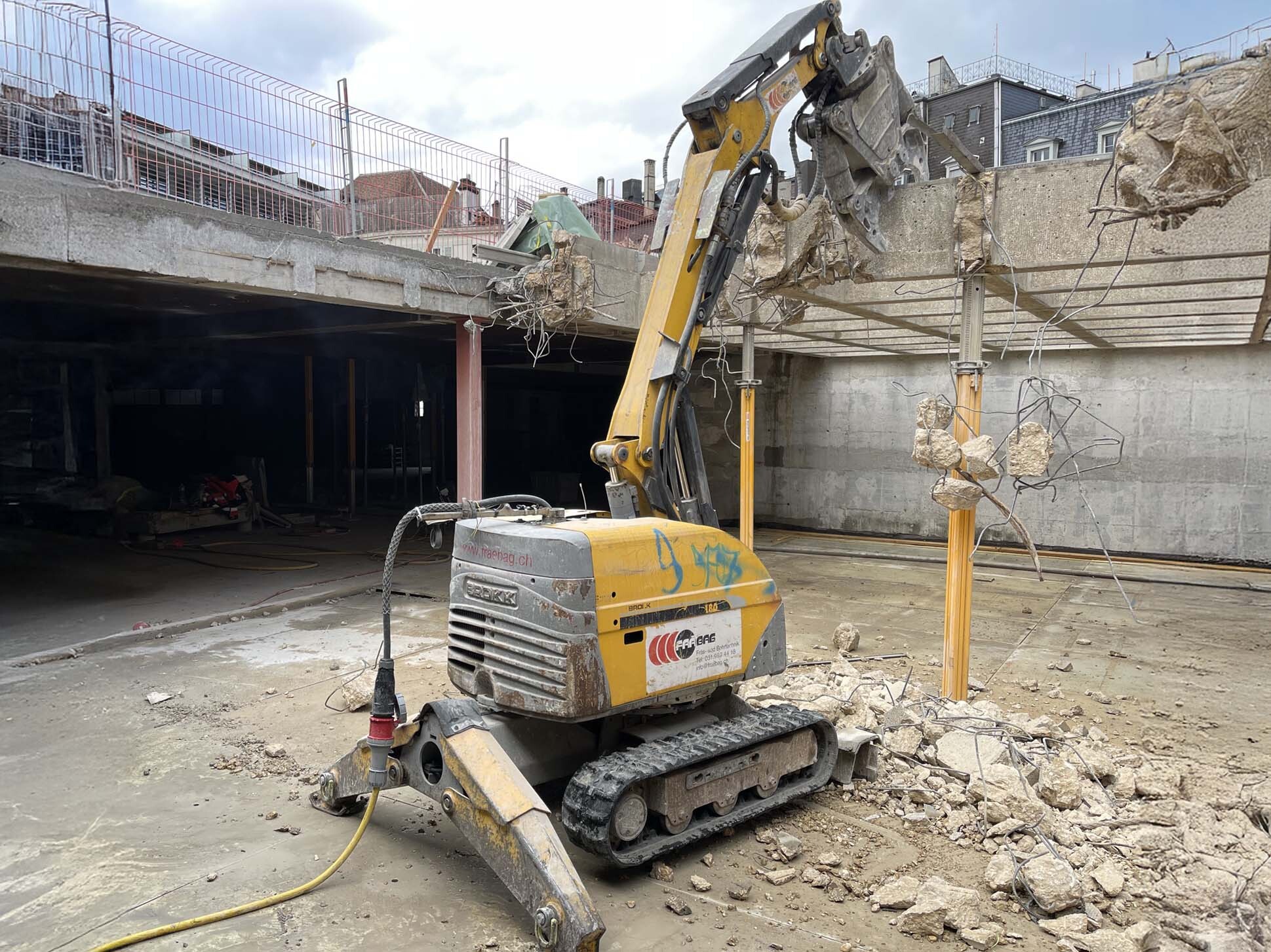 04_beissmaschine_frabag_bern.jpg